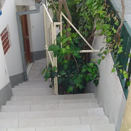 Amazing View Over The Beach Omis Exterior photo